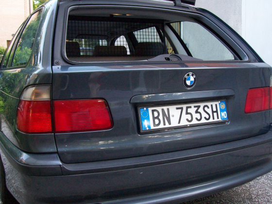 bmw4.jpg